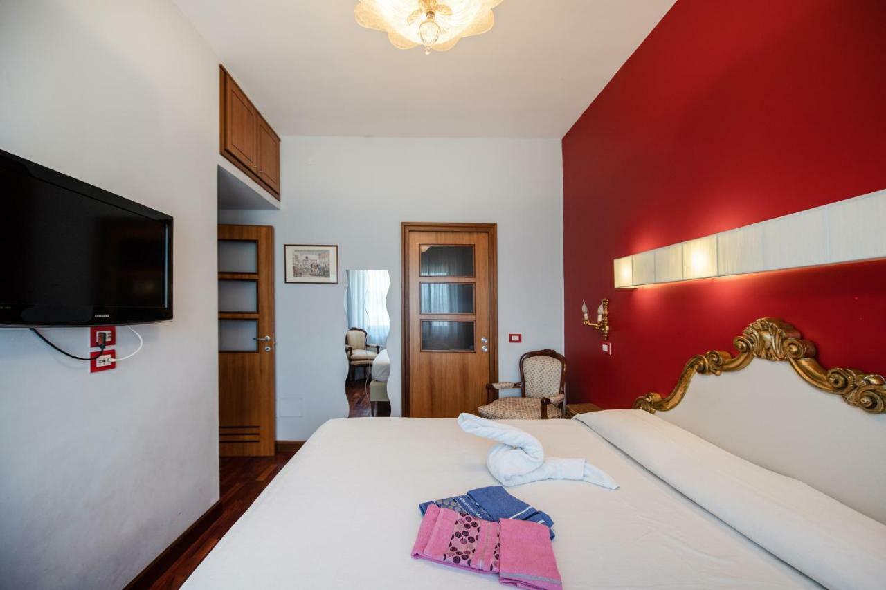 Appartamento Vista Mare Napoli Bagian luar foto
